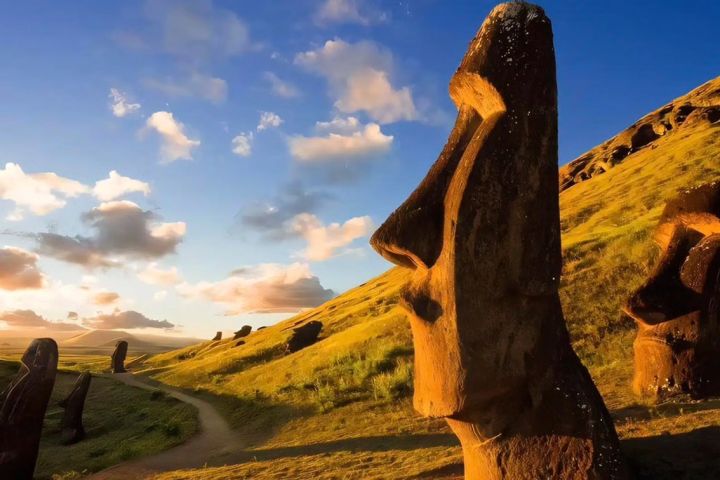 Entrada al Parque Nacional Rapa Nui image