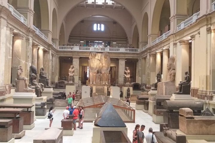 Private Cairo Egyptian Museum Tour with Lunch image