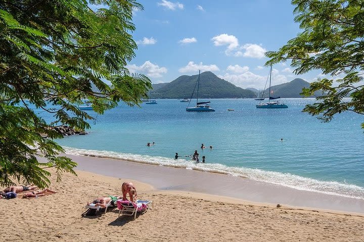 Pigeon Island Shuttle Service round trip image