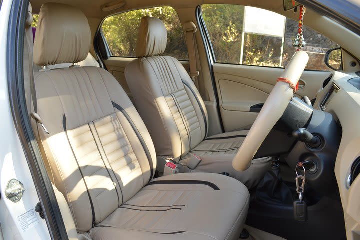 Private A/c Transfer Mount Abu To Udaipur ( 4 Seat A/c Sedan) image