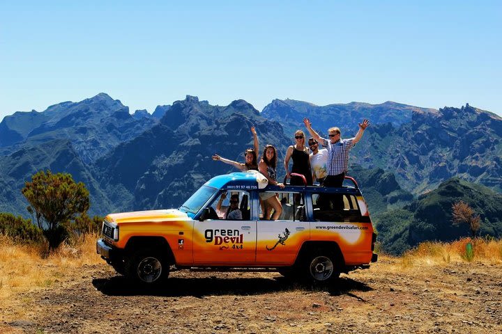 Northwest Terraces and Volcanic Pools 4x4 Full Day Tour image