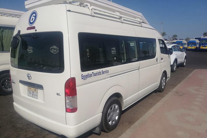 Transfer by Minivan from Hurghada to Luxor or back image