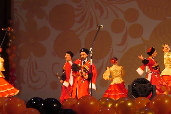 Folklore Show Cossacks BAGATITSA in St.Petersburg image