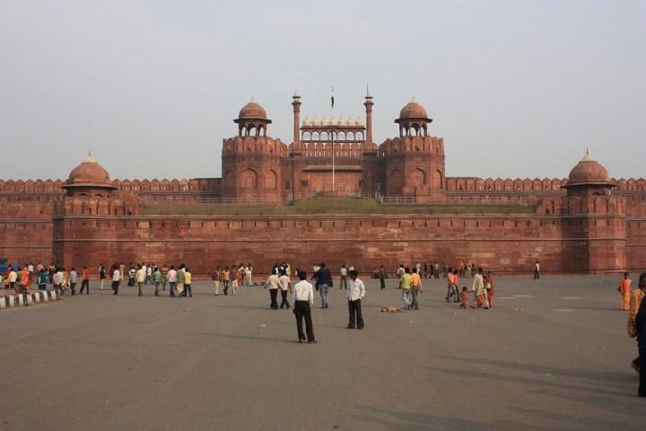 3-Day Luxury Golden Triangle Tour to The Taj Mahal, Agra & Jaipur from Delhi image