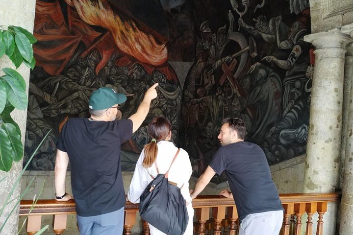 Guadalajara History & Muralism Walking Tour image