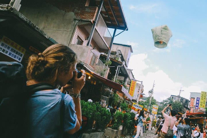 Half Day Private Tour to Jiufen, Shifen Waterfall & Pingxi Sky Lantern image