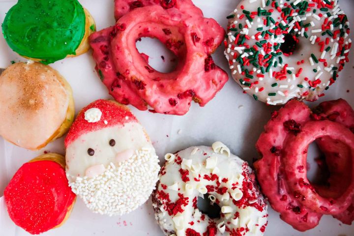 NYC: Times Square Holiday Donut and Hot Chocolate Adventure image