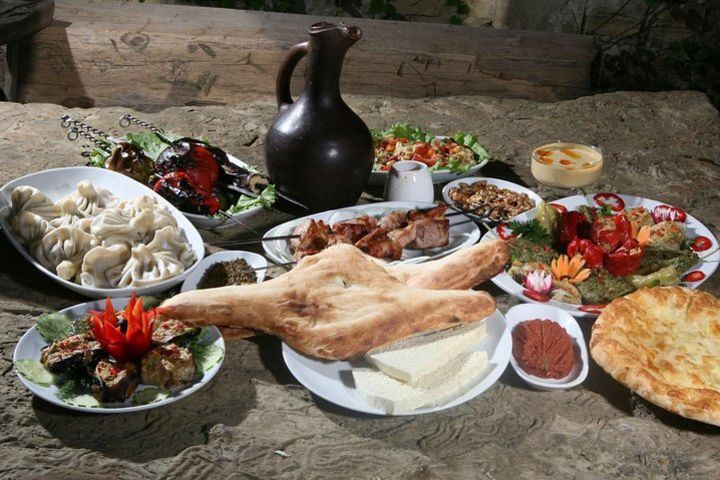 Private Wine Trip with Wine-tastings and Included Lunch on a farm in Kakheti image