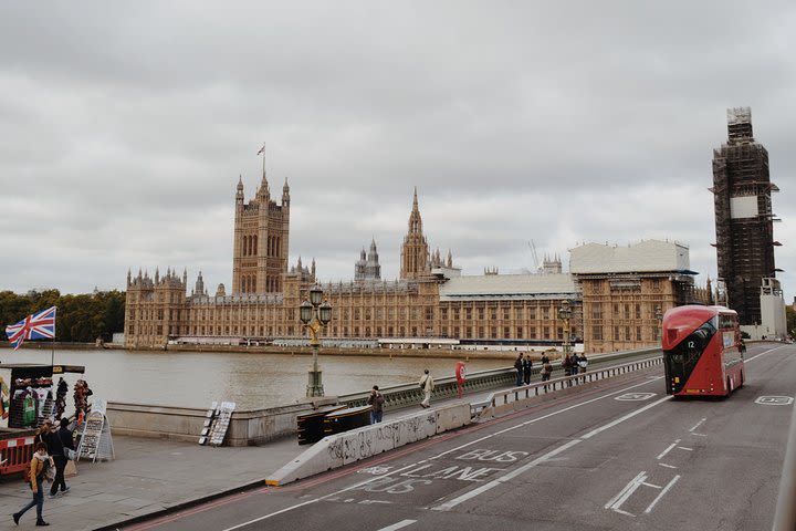 Westminster Famous Sites Self-Guided Audio Walking Tour image