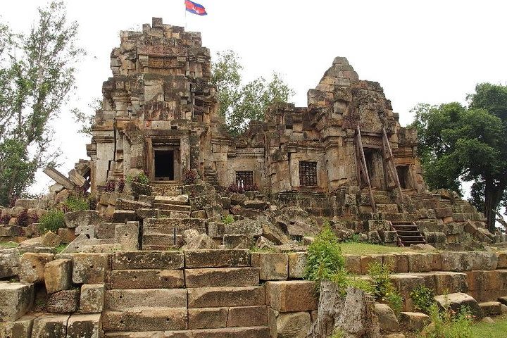 Private Battambang Full-Day Guided Tour image