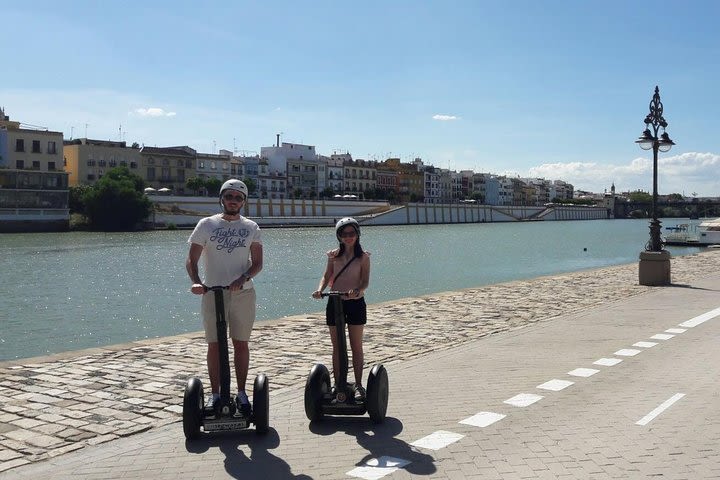 Private Segway Tour Sevilla (2hr) image