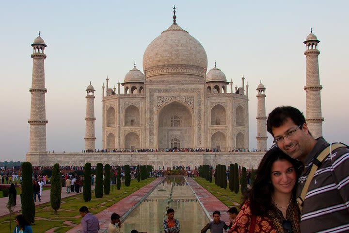 Same Day Tour Delhi to Agra with Fatehpur Sikiri image