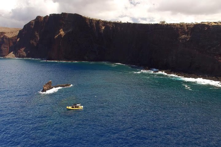 6-Hour Lanai Snorkel Dolphin Extended Tour from Lahaina Harbor image