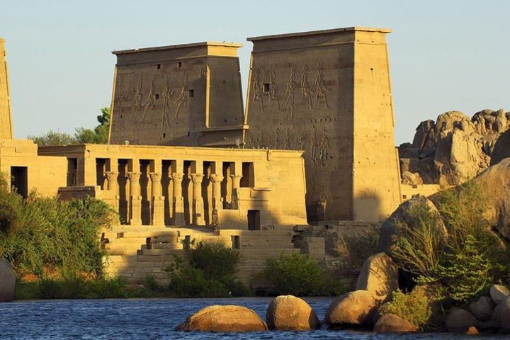 04 Days Nile cruise experience with flight from Cairo image