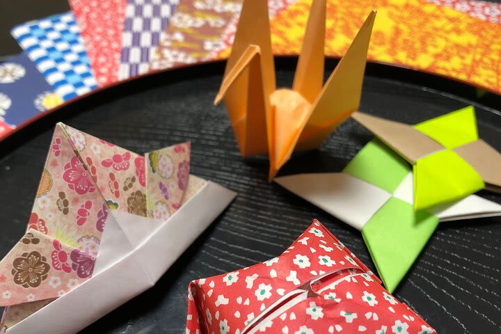 Japanese Origami (Paper Folding) Workshop Kyoto MAIKOYA image