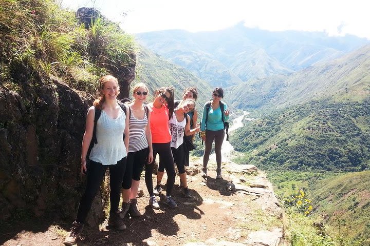 4 days: Inka Jungle Trail to Machupicchu All Inclusive with Train - Group tour image