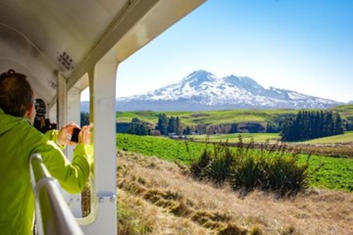 Northern Explorer Journey - Auckland to Wellington by Train image