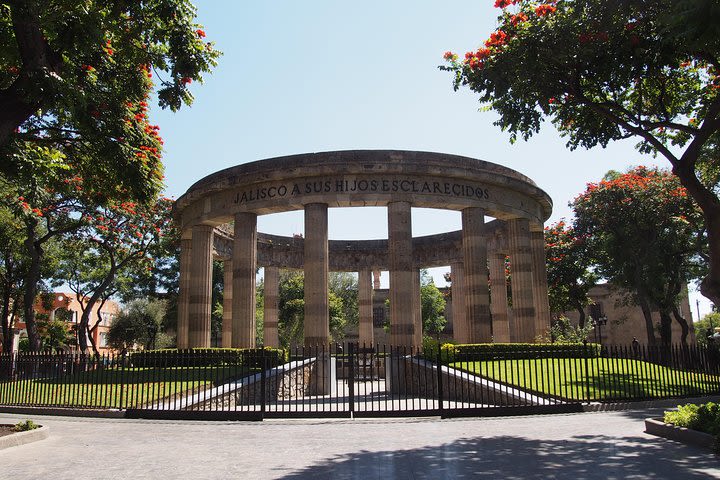 Private Bike Tour to historic Center image