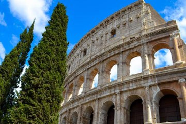 Skip the Line Self-Guided Colosseum, Roman Forum, Palatine Hills Tickets  image