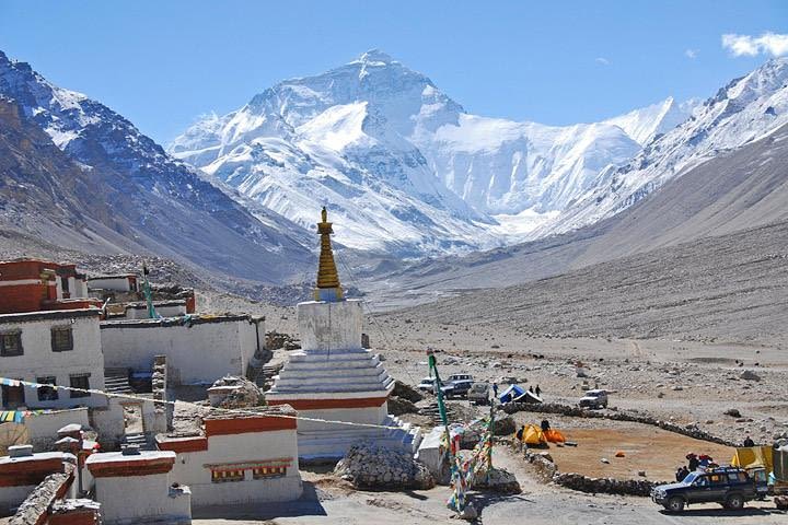 4-Day Tibet Tour With Everest Base Camp from Lhasa image