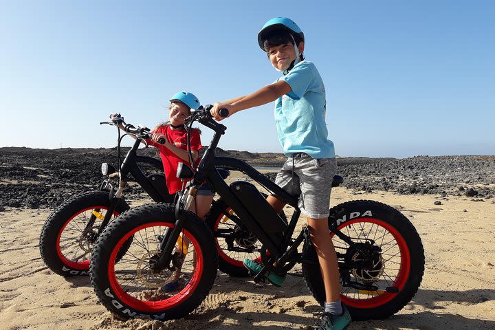 Fat Electric Bike Easy Tour Corralejo 3 Hours image