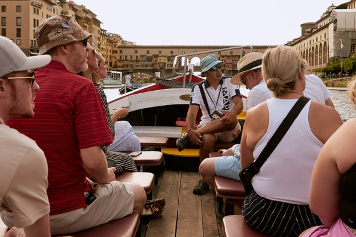 Romantic tour of Florence at sunset by traditional gondola image