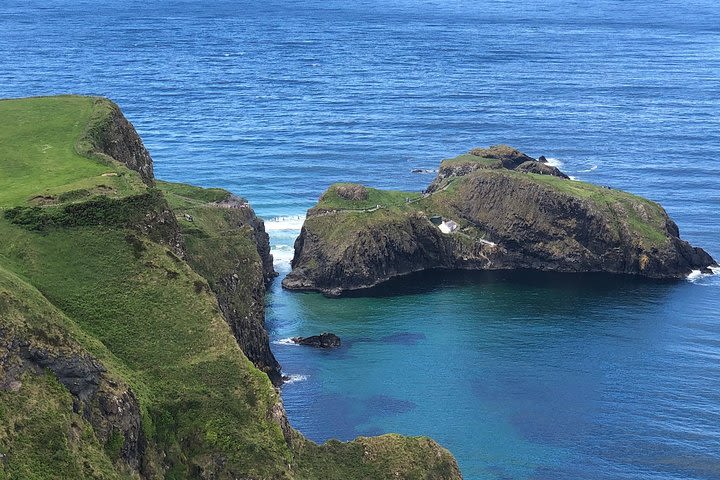 Giants Causeway and Antrim Coast Tour image