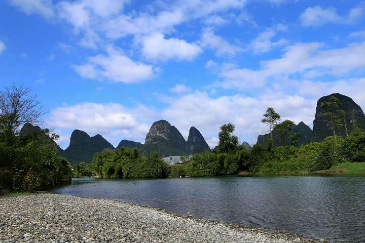 Guilin Highlights Group Day Tour image