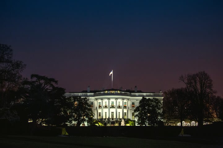 The Dark Nights of Washington D.C. Guided Walking Tour image