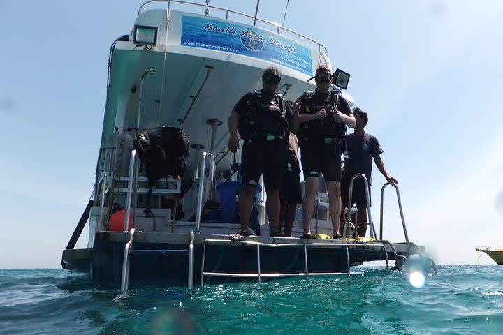 Refresher scuba diving trip, 3 dives at Racha Noi and Racha Yai image