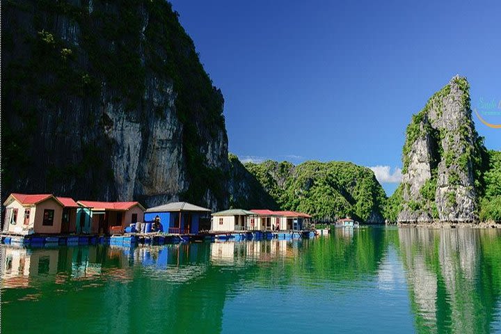 4 Days Hanoi and Halong Bay Tour with Cruise  image