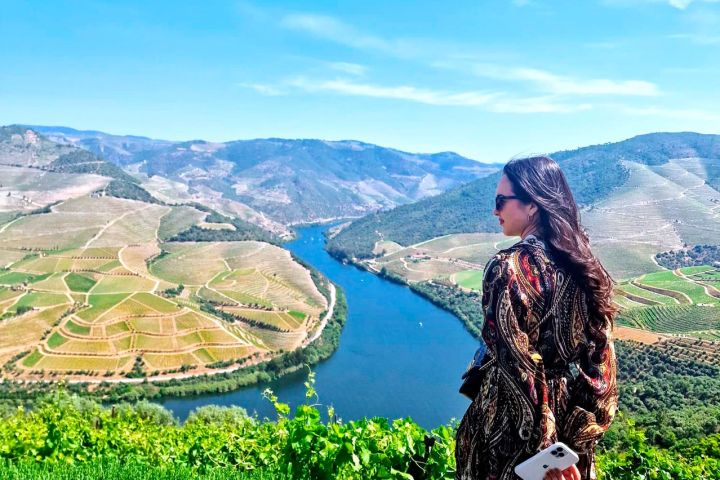 Douro: Authentic Wine Tour Experience image