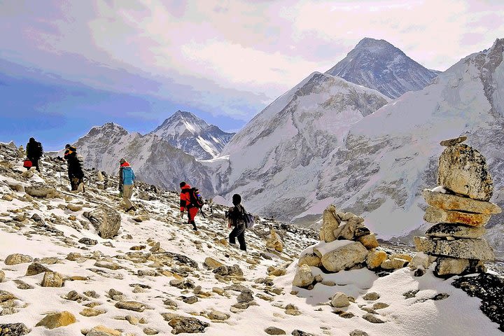 Everest Trekking Package image