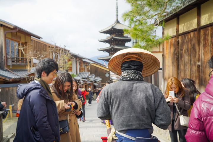 Kyoto Tea Ceremony & Kiyomizu-dera Temple Walking Tour image