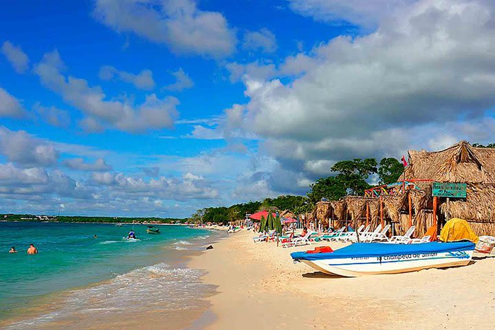 Full day rosario island, cholon, agua azul, baru and free snorkell image