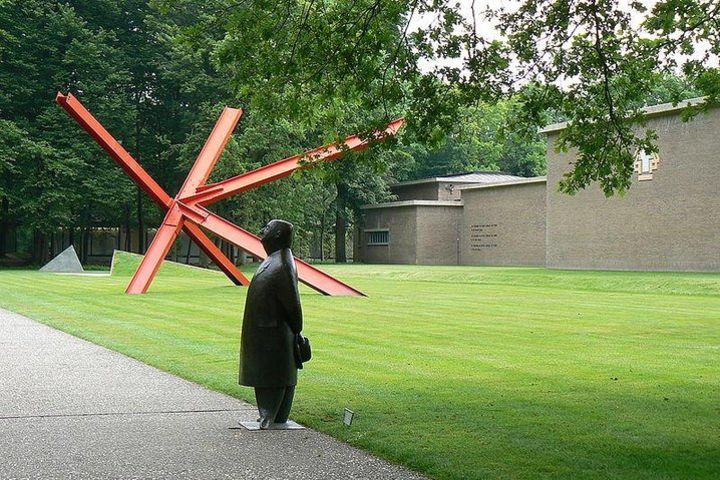 Kröller Müller Museum and Hoge Veluwe National Park Small Group Tour image