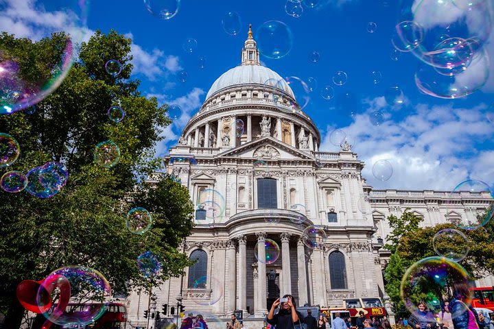 Private Photography Tour - Southwark Cathedral to St Paul's image