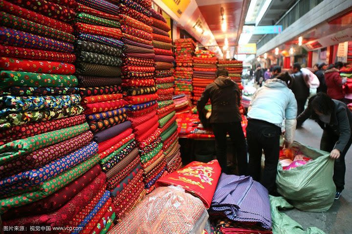 Xi'an Authentic Local Markets Shopping Experience image