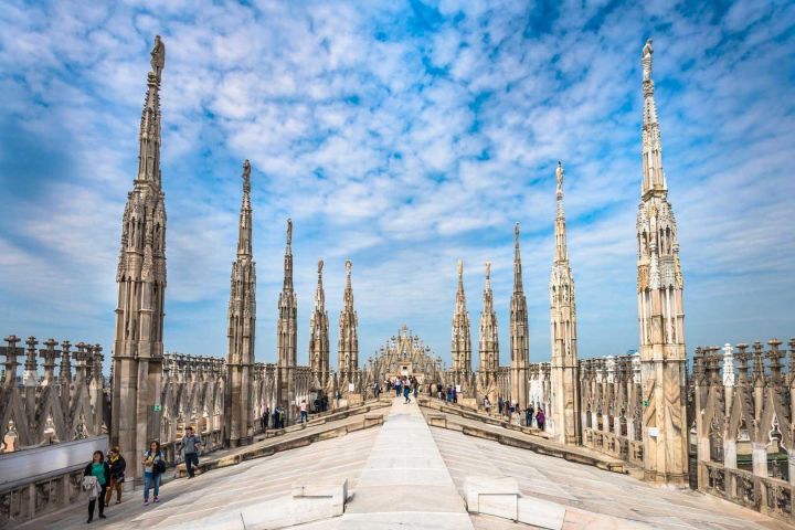 Milan Duomo Rooftop Guided Tour image