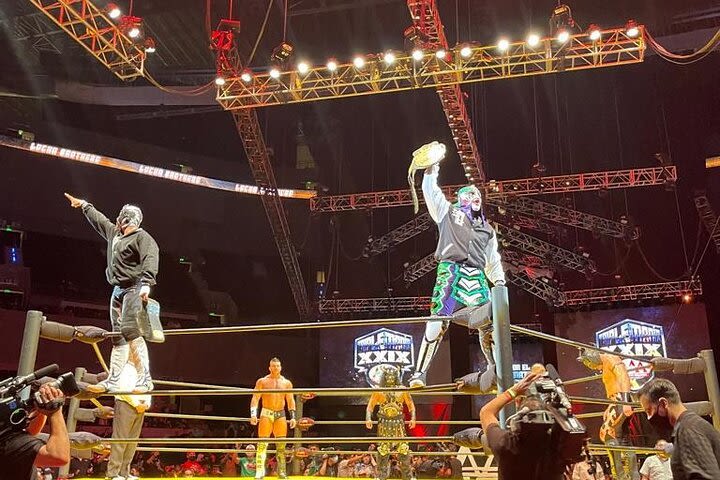 Lucha Libre and Mariachi image