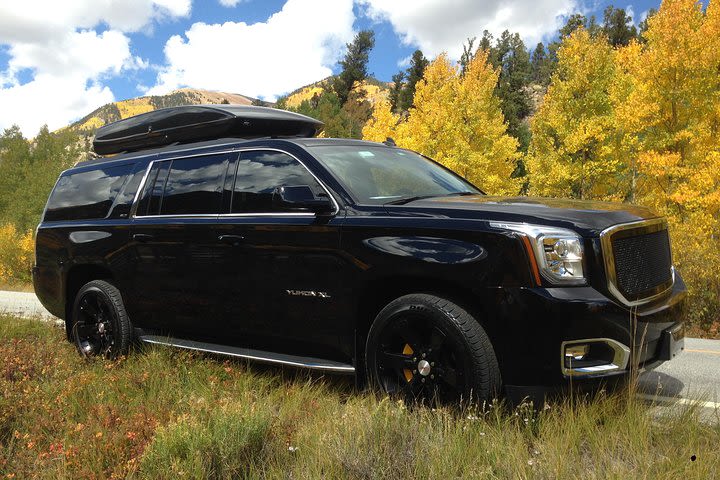 Private Airport Transfer Service - Vail Hotels to Denver Int'l Airport image