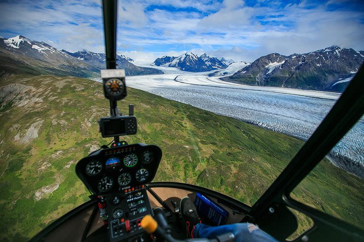 Helicopter Tour with Glacier Landing – 60 Min - Anchorage  image