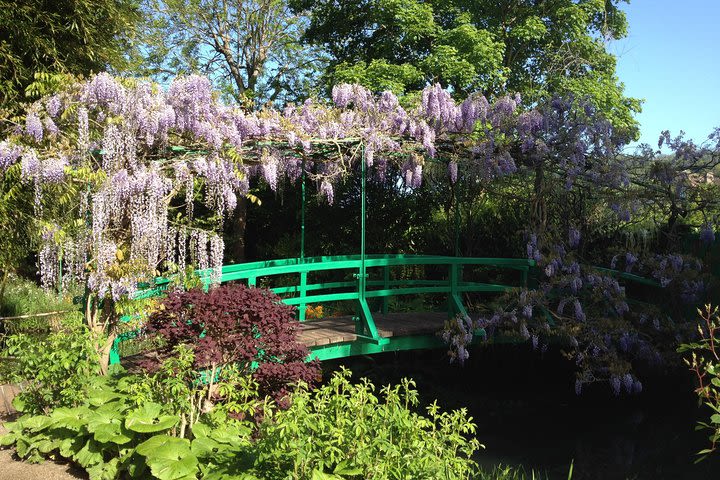 Private Giverny Tour for 5-7 persons, Pick up & drop incl image