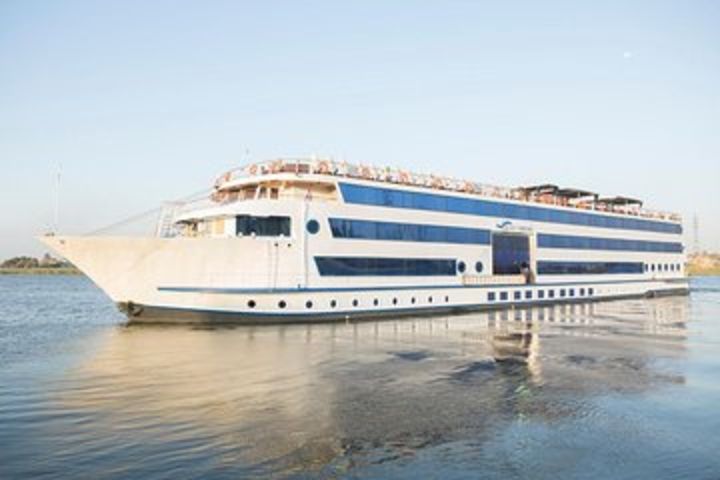 5-Day 5-Star Nile Cruise from Luxor to Aswan image