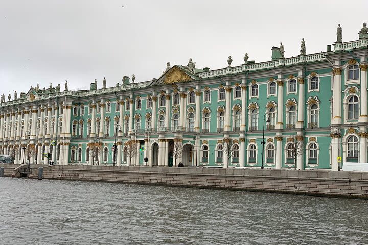 VIP 1 day Private Tour in Saint Petersburg, you choose! image