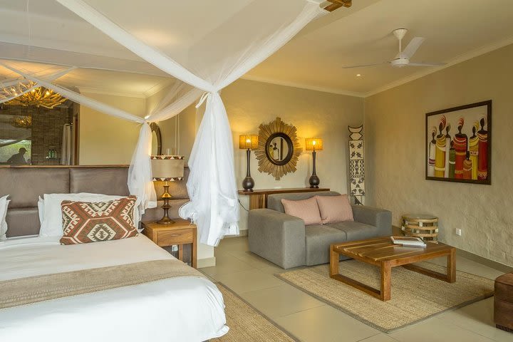 4 Days / 3 Nights Victoria Falls Safari Club Package  image