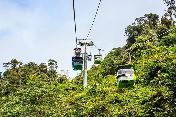 Genting Highland and Batu Cave Tour with Cable Car Ride image