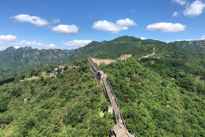 Mutianyu Great Wall Self-guide Tour with English Speaking Driver Assistant  image