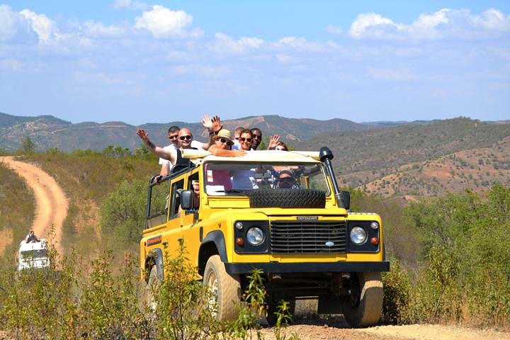 Full-Day Algarve Jeep Safari image