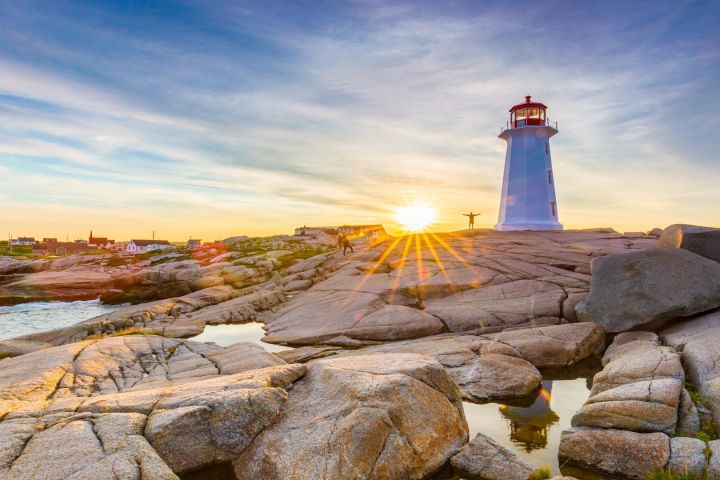 Peggy’s Cove Sunset Tour from Halifax image